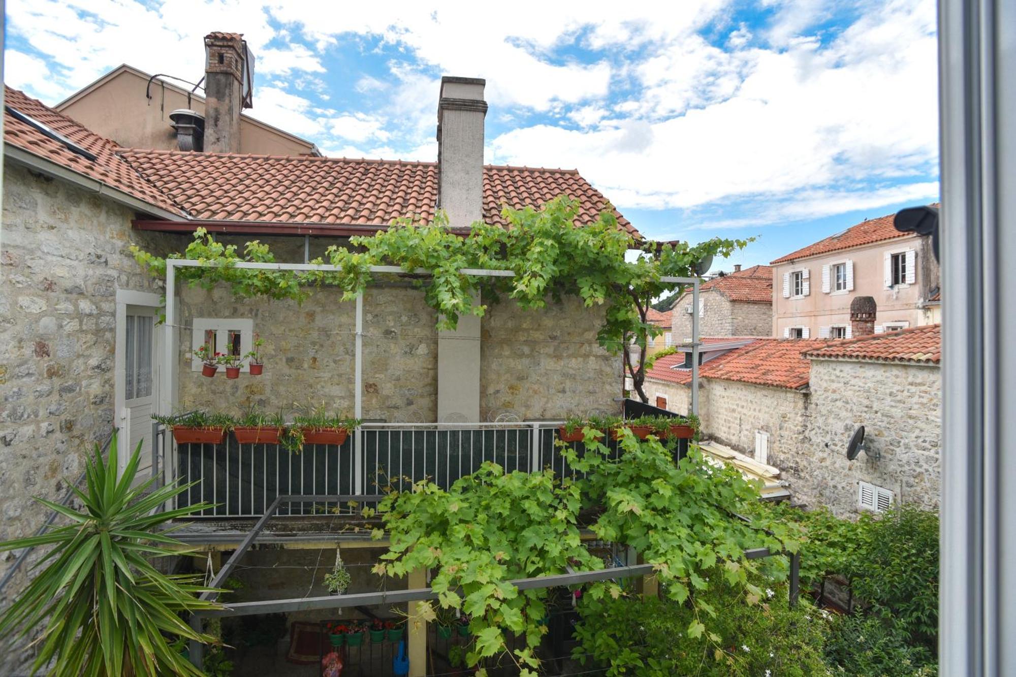 Stan Stari Grad Budva Exterior foto